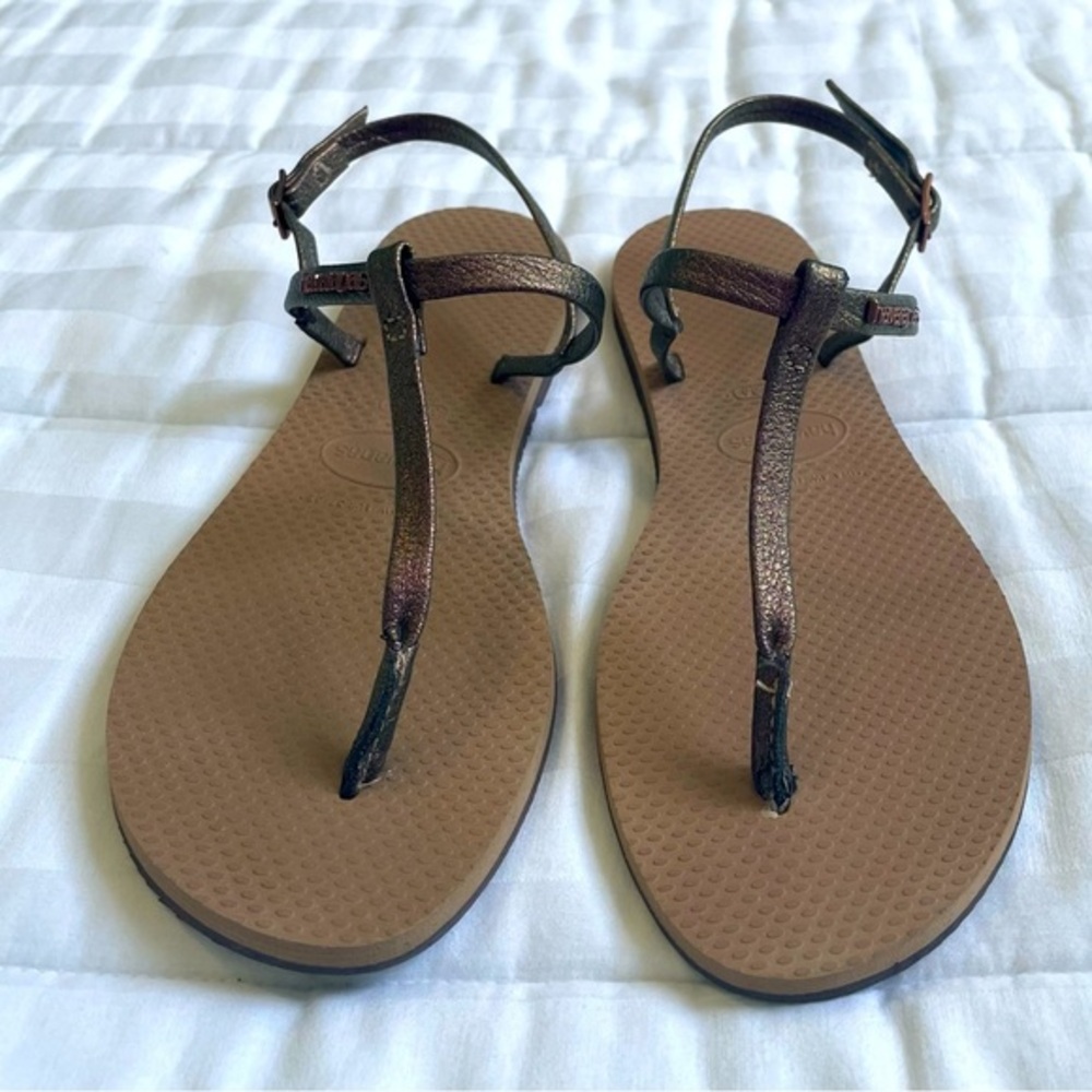 EUC Havaianas Womens metallic leather ankle strap sandals Sz 6 or EU 37/38